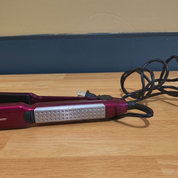 Conair Flat Iron | Purple | Hair Straightener | ONLY $5.00 - Picture 4 of 5